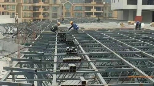 लैंग लाइट गेज स्टील फ्रेमिंग हाउस 0.75 मिमी 0.95 मिमी 1.15 मिमी स्टील कृषि शेड